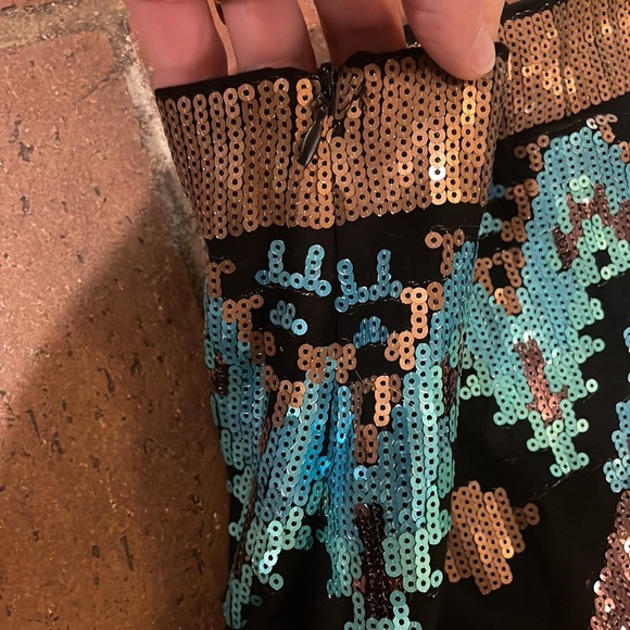 RU Apparel Sequence Skirt M - Picture 3 of 4